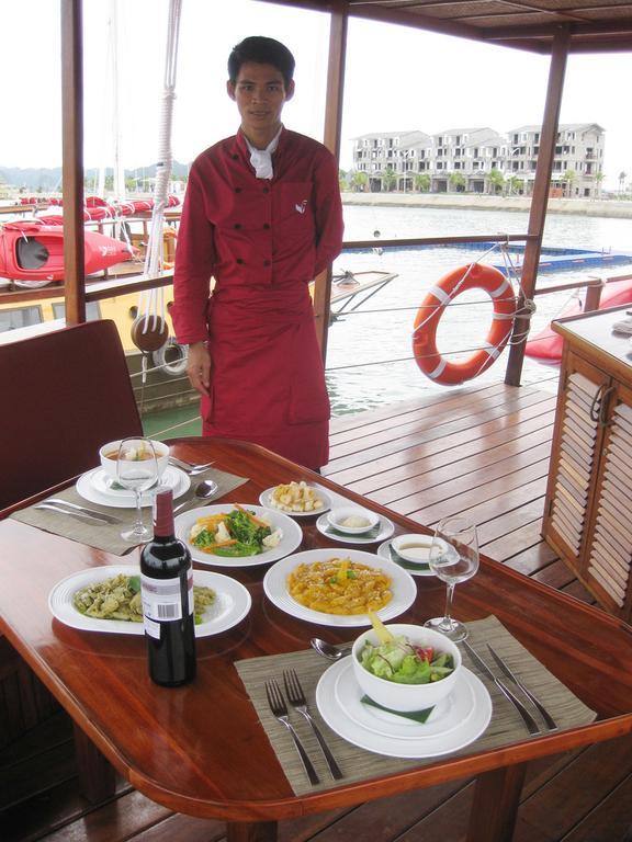 Life Heritage Resort - Ha Long Bay Cruises Hạ Long Restaurant photo